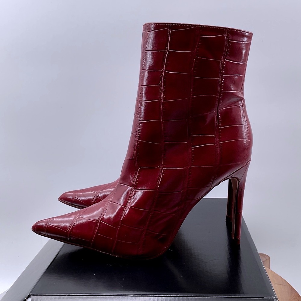 Chase+chloe Red Croc Embossed Pointed Toe Stiletto Ankle Boots ADONIS-10 size 9